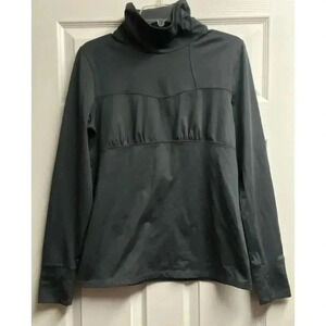 Athleta Long Sleeved Charcoal Colored Athletic Pullover Top Size Large